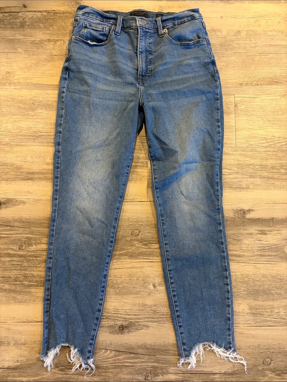 Lucky Brand High Rise Skinny Bridgette Jeans in Medium Blue with Frayed Ankle